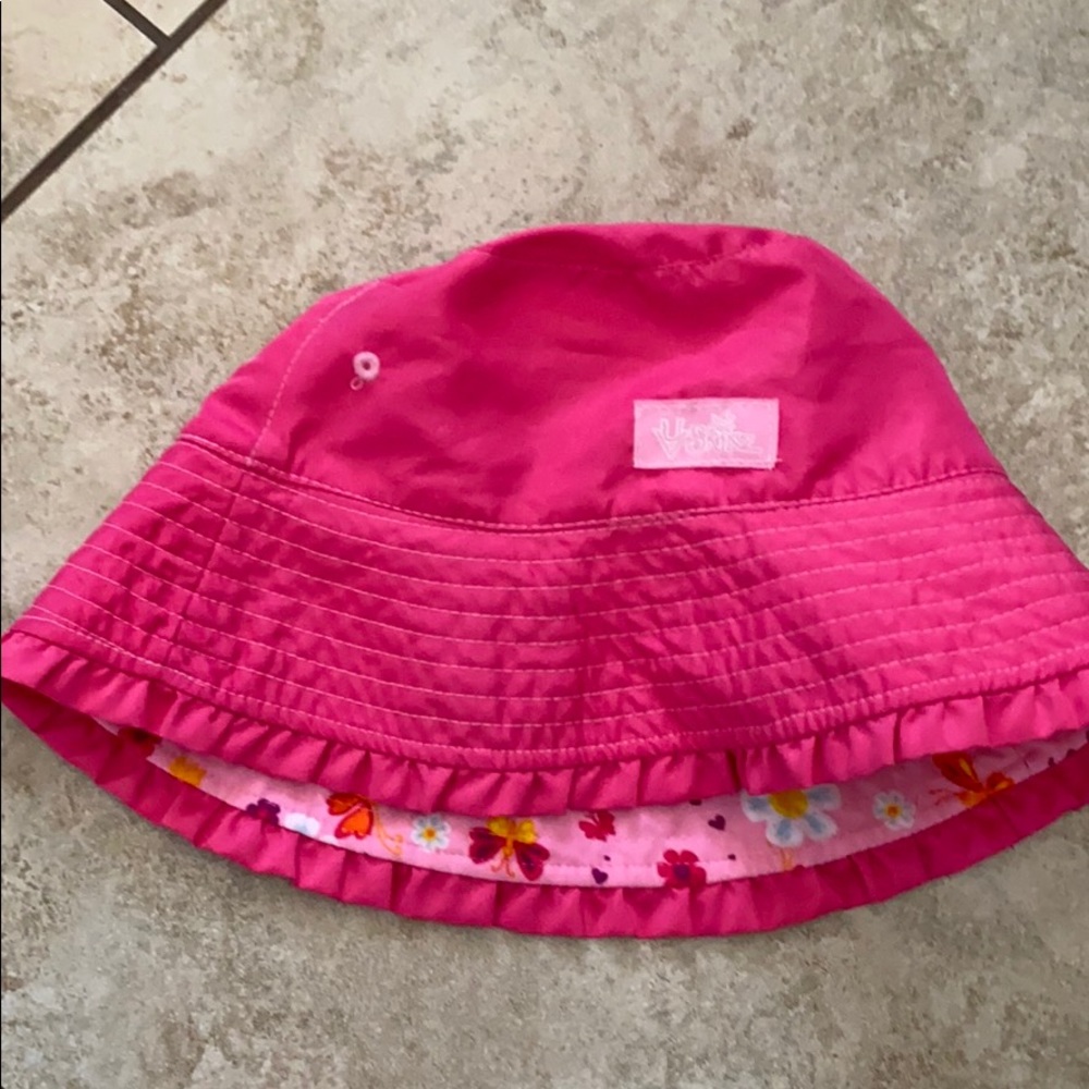 Girls reversible Skinz summer hat